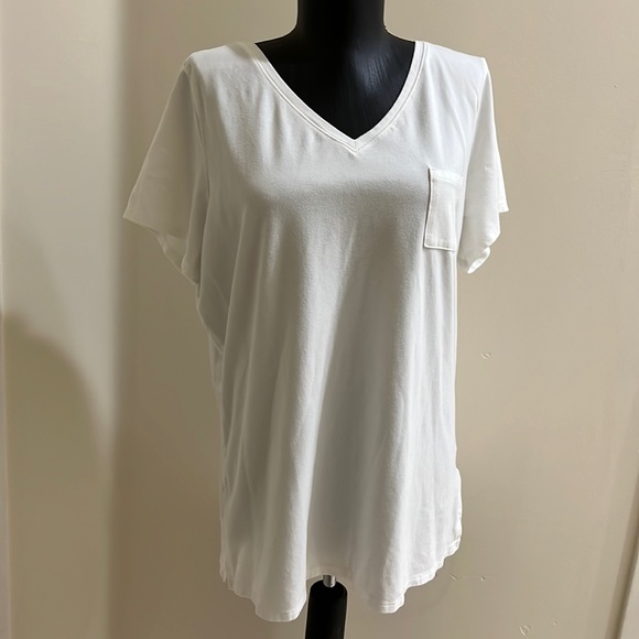 kim gravel Tops - Kim Gravel white t-shirt size large